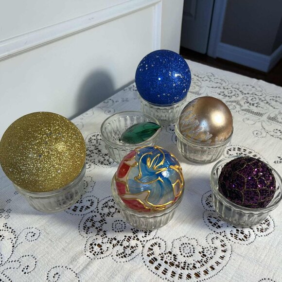 Vintage Christmas ornaments - Picture 6 of 10